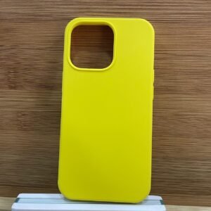 اصفر سليكون سادة 13pro