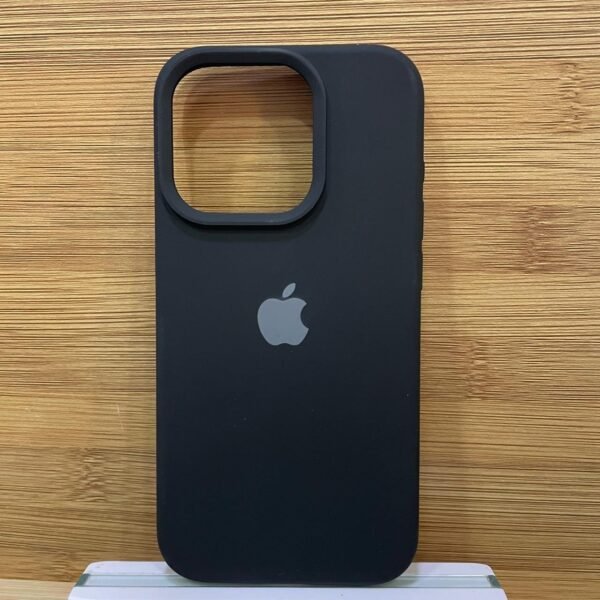 ابل اسود 15pro