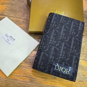 بوك ديور شعار (طبق الاصل)