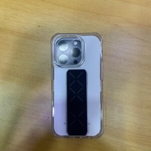 كفر شفاف مع مسكة سوداء 15pro