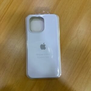 ابل سليكون ابيض 13pro